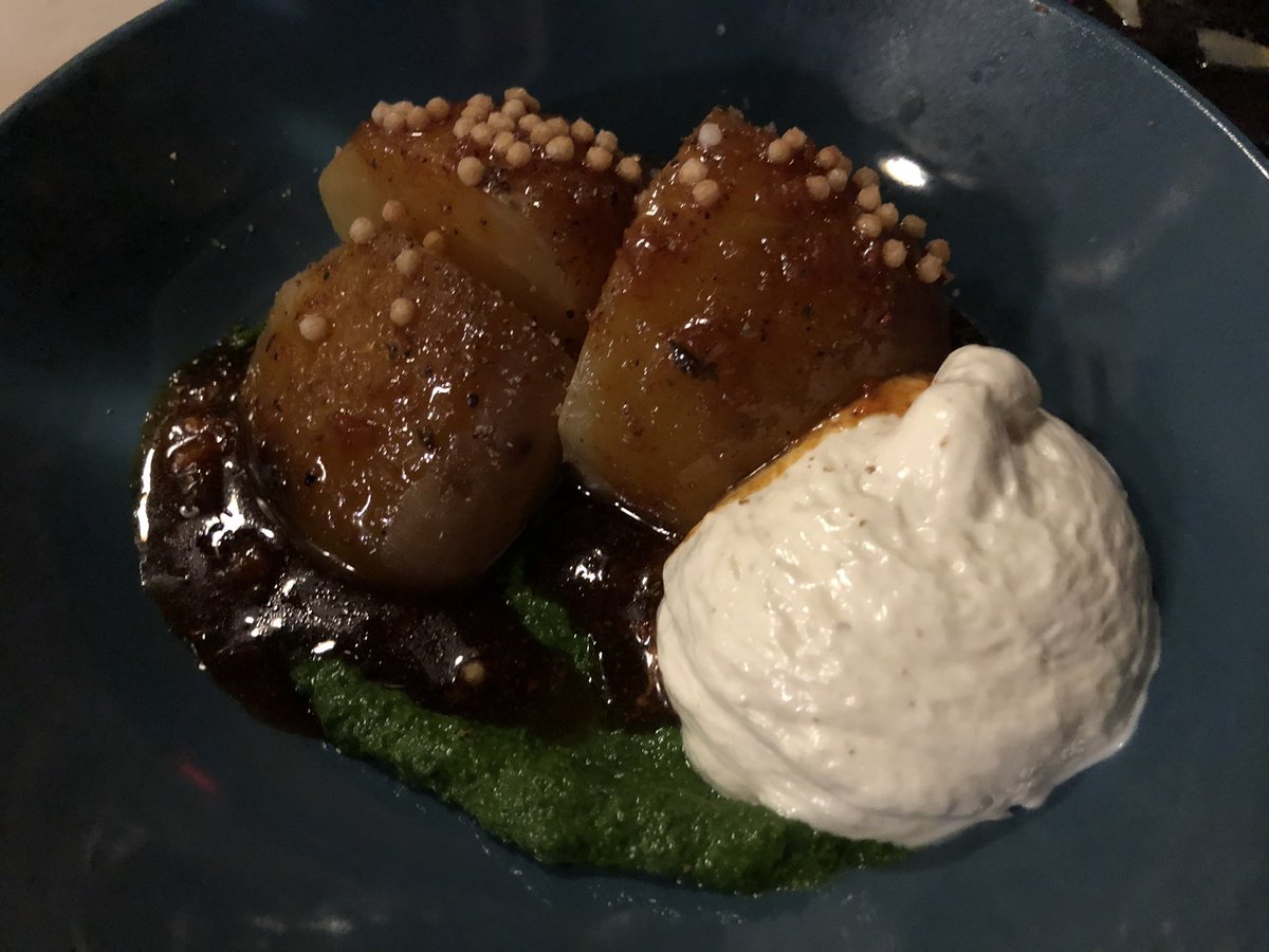 AnnieChau4's tweet photo. Fusion food at wine bar - it’s ok, not Wow or sophisticated; the Vin d’Orange is better … https://t.co/RidUW8kVNT