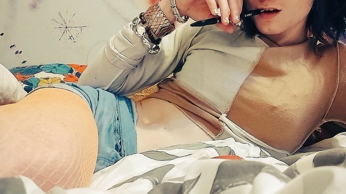 @CamSodaGirls Getting ready for my debut, I can't wait!! Come and play spin the wheel with me! 😌 #camgirlsoftwitter<a class="tags" target="_blank" title="On Twitter" href="/?out=eyJ0eXAiOiJKV1QiLCJhbGciOiJIUzUxMiJ9.eyJpYXQiOjE3MjM5MTgxMDksImlzcyI6InR3cG9ybnN0YXJzLmNvbSIsIm5iZiI6MTcyMzkxODEwOSwiZXhwIjoxNzU1NDU0MTA5LCJyZWRpcmVjdF91cmwiOiJodHRwczovL3R3aXR0ZXIuY29tL0NhbVNvZGFHaXJscyJ9.hDpy4_Towy_nkqORZzxJLo5CIvP2XMdOXKwqzk5G5sGPt7Pc2uInSkWnYsbG_C7SvQQSfrplMLz2jC8B4oQngw">@CamSodaGirls</a><a href="/tag/live"class="tags"><span>#live</span></a><a href="/tag/camgirlsoftwitter"class="tags"><span>#camgirlsoftwitter</span></a><a href="/tag/webcamdolls"class="tags"><span>#webcamdolls</span></a>