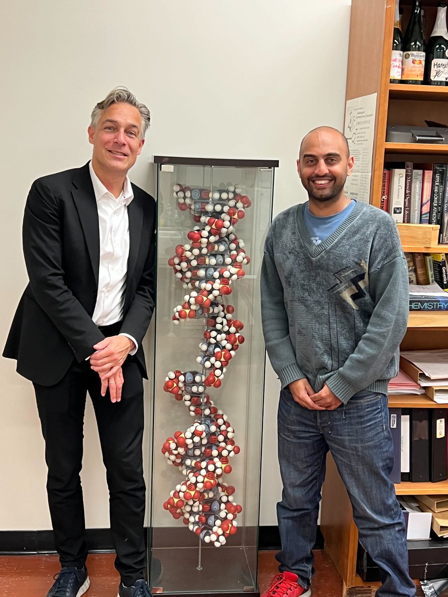 Juli Gibbs (@juligibbsyeg) on Twitter photo Pictured 2022 Gunning Lecturer Prof. Mischa Bonn, my students Shyam and Nathaniel, and our favorite biomolecule.
Three days of wonderful talks and of excellent Zoom-free interactions. It was worth the wait. Thank you <a href="/BonnMischa/">Mischa Bonn</a> ! <a href="/shyam_parshotam/">Shyam Parshotam</a> <a href="/ualbertachem/">UAlberta Chemistry</a> Pictured 2022 Gunning Lecturer Prof. Mischa Bonn, my students Shyam and Nathaniel, and our favorite biomolecule.
Three days of wonderful talks and of excellent Zoom-free interactions. It was worth the wait. Thank you <a href="/BonnMischa/">Mischa Bonn</a> ! <a href="/shyam_parshotam/">Shyam Parshotam</a> <a href="/ualbertachem/">UAlberta Chemistry</a>