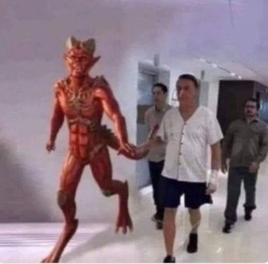 CiristaColono's tweet photo. Recebi essa foto no whats, será que é verdade? https://t.co/RdFxppdkJN