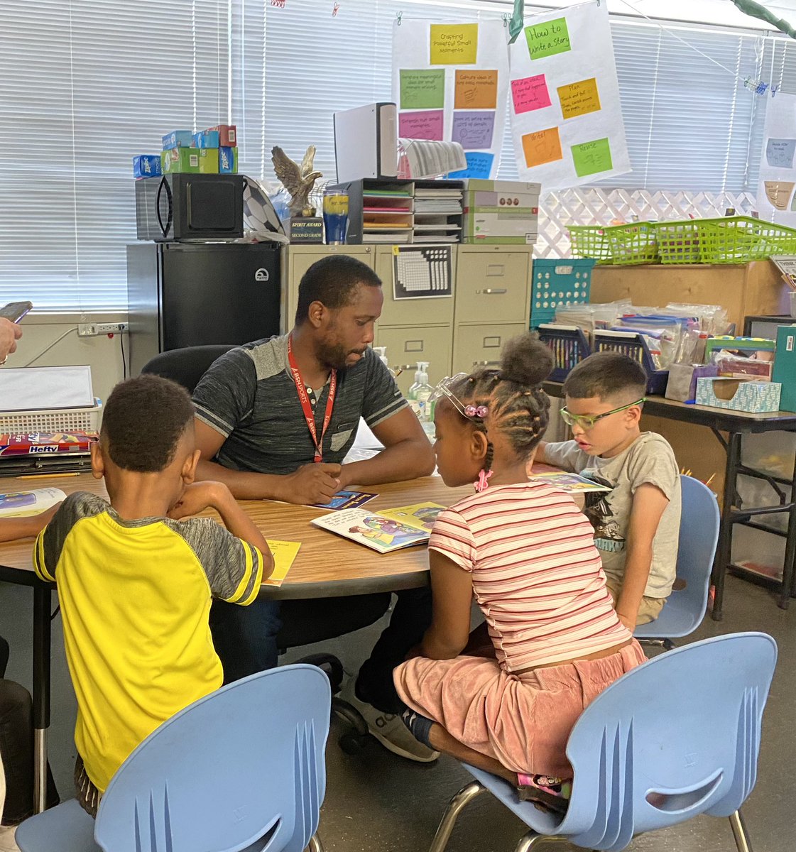 Linda Tucker tweet media