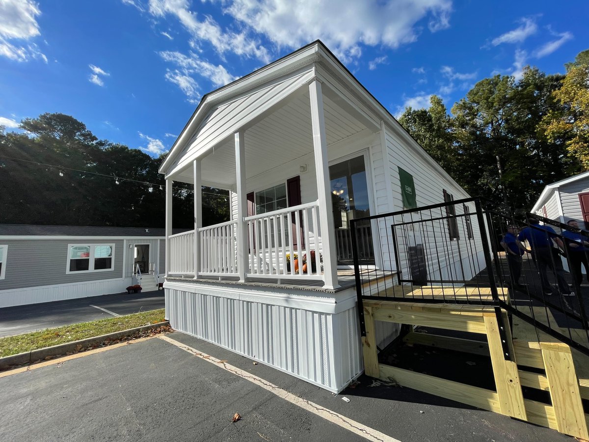 SecoConference's tweet image. 👀 A sampling of the homes available for tour at SECO22

#SECO #SECO22 #MHProfessional #MHIndustry #MHTour