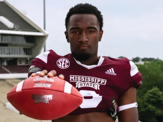 jackvbyers's tweet photo. 4 Mississippi State Commits named to Mississippi/Alabama All Star Game

🔗 https://t.co/po7eoRDEBw https://t.co/EpT9Vn43M7