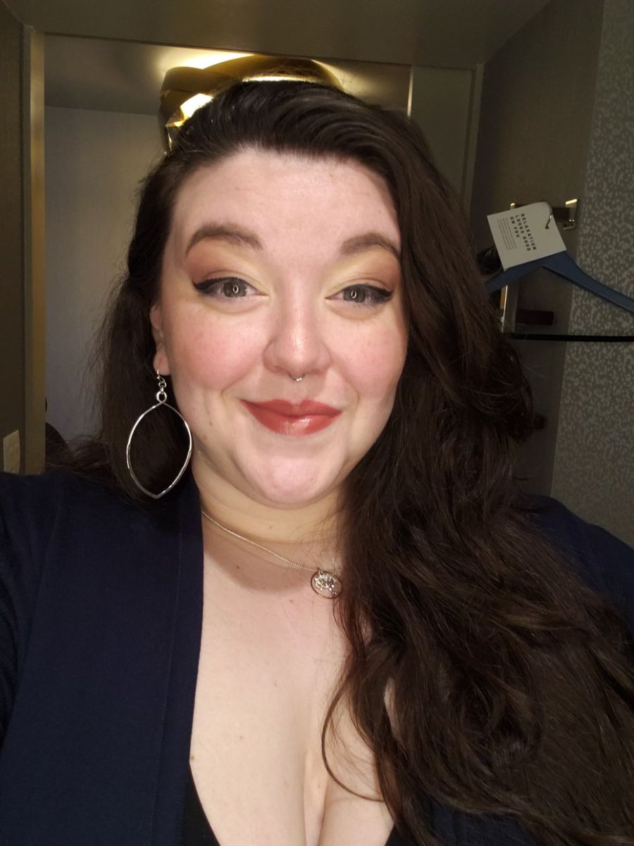 Northeast Pet and Handler is excited to announce our Head Judge for the 2023 Contest
Caressa!
Join us on 7-Oct to 9-Oct 2022 in NYC  Details at Nepah.org