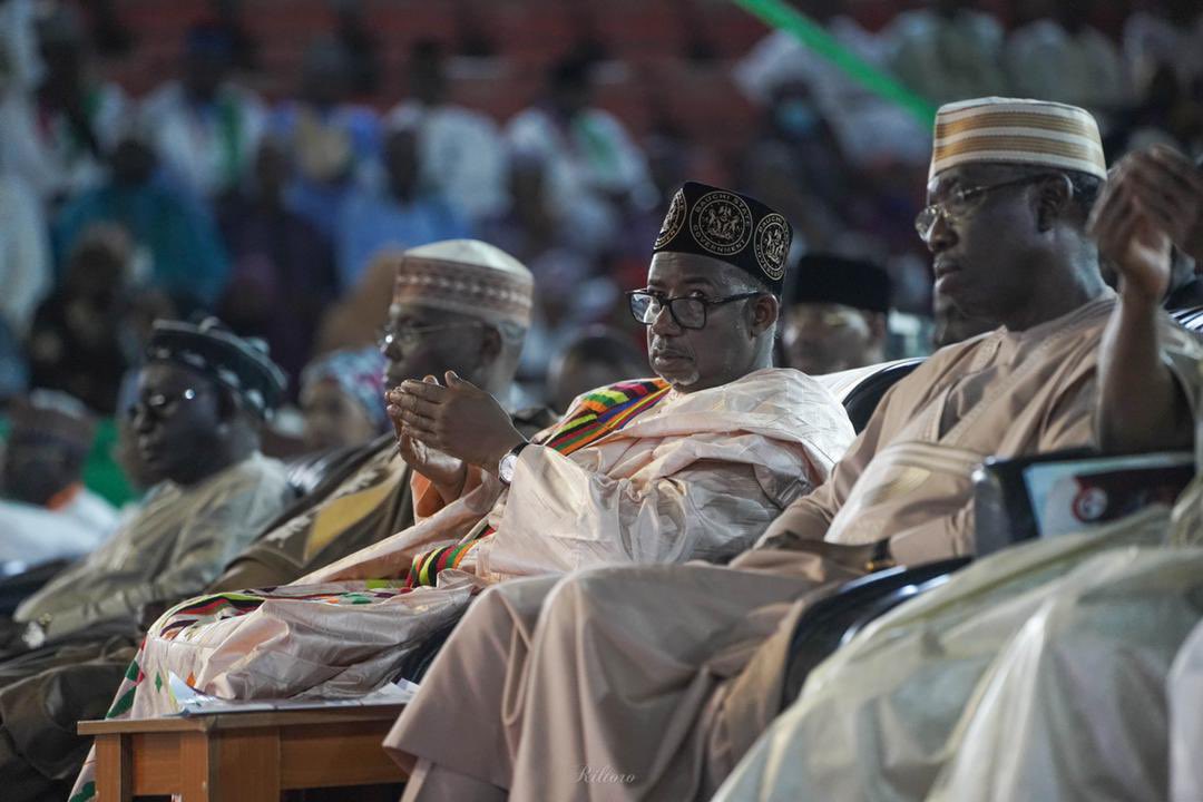 SenBalaMohammed's tweet photo. Today, I welcomed my senior brother, the former Vice President and Presidential Candidate of our great party, the People's Democratic Party, H.E Atiku Abubakar, GCON, @atiku, to Bauchi State for the North East Consultative Meeting. https://t.co/2wk11hyaeX