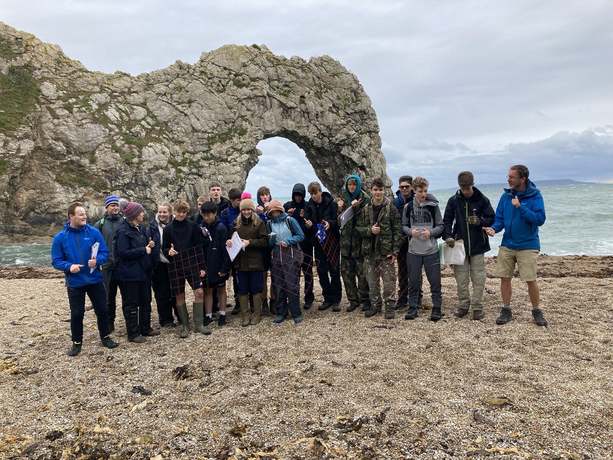 SibfordGeog's tweet photo. Last night of an incredible fieldtrip with @SibfordSixth @SibfordYear11 Students have been amazing, teaching from @GeofieldworkLtd has been beyond top notch and @SpringheadTrust has been so warm and welcoming with the best fieldtrip food ever!! Big thanks to all. Home tomorrow https://t.co/F6SkM9sDh4