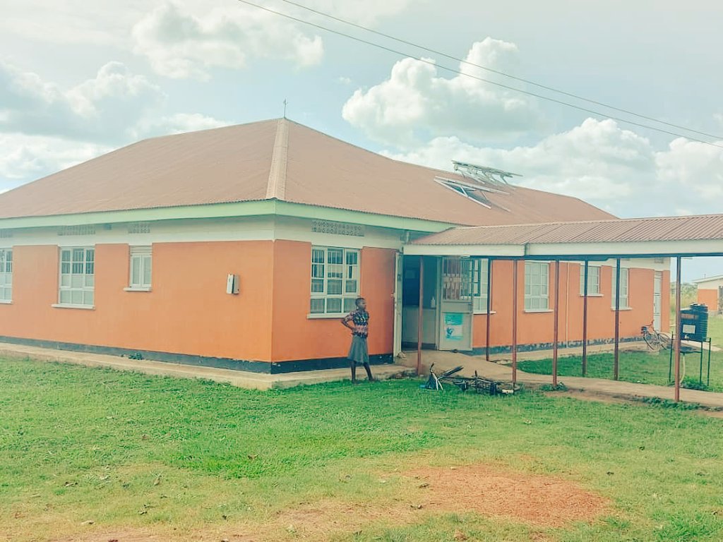 Today, The Minister of State for Teso Affairs, Dr Clement Kenneth Ongalo-Obote, commissed Kalaki health Centre IV (in photo) in Teso sub region. On behalf of the Office of the Prime Minister, the Minister handed over an ambulance to support the health centre.