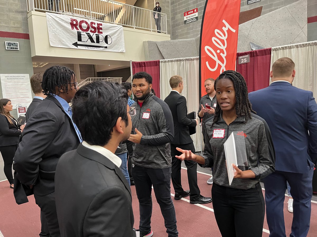 RoseHulman's tweet photo. This year's Fall Career Fair brought a record 283 companies, several alumni returning to recruit for their firms &amp; more than 1,700 students seeking full time, internship &amp; co-op opportunities. Many will be back tomorrow for Interview City. #rosehulman https://t.co/4oRpJj6Xj4