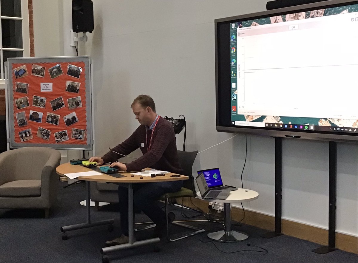 SHSKPhysics's tweet photo. Thank you to all our fantastic speakers! And thank you to all our visitors (including Jess from the IOP!);  we look forward to seeing you all again soon!

@AbingdonPhysics @RadleyPhysics @RadleyEnrich @FaringdonCC @SHSK @IOPTeaching @PhysicsNews https://t.co/8iHm77yGdq
