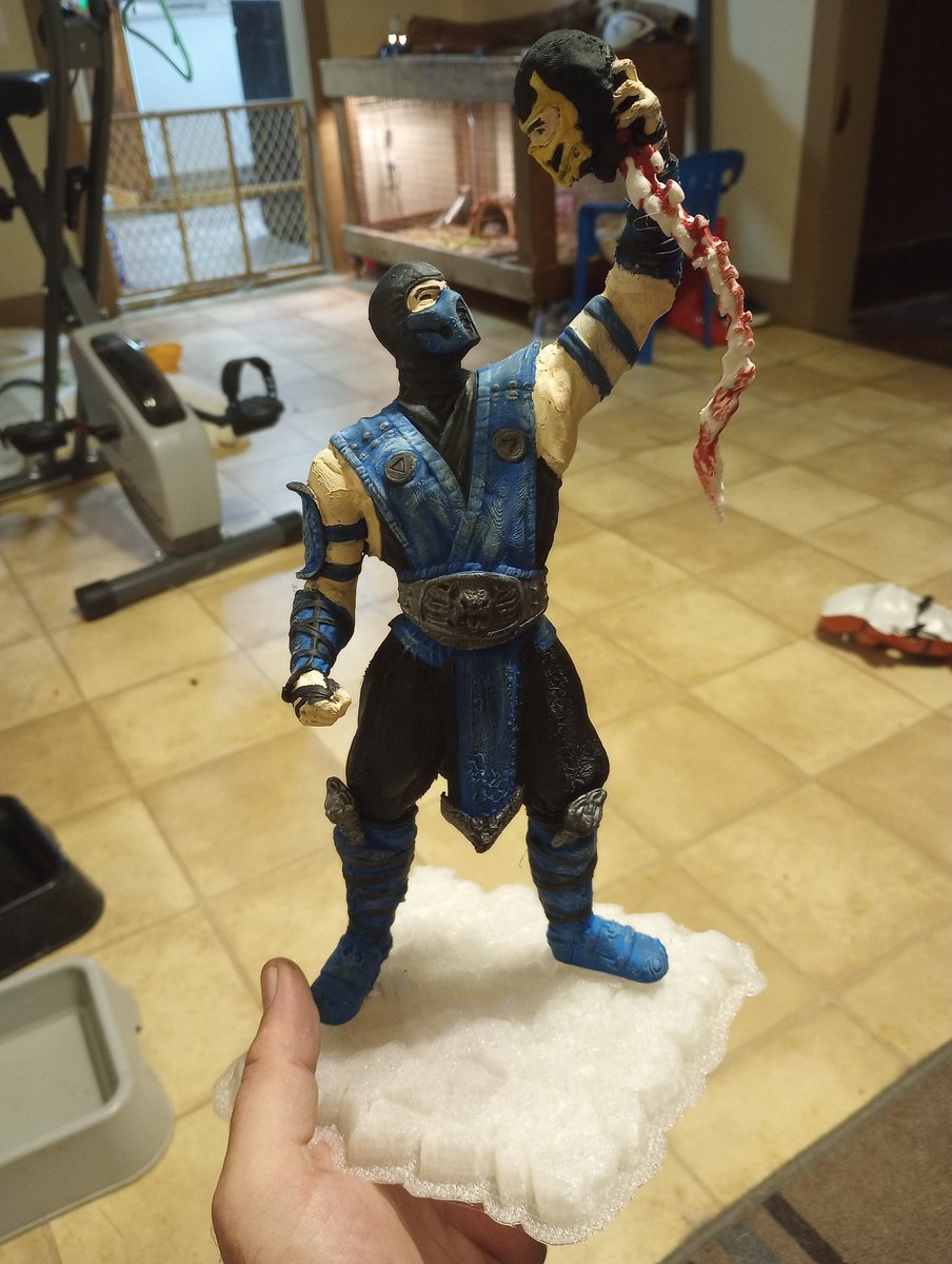 Thehardwearman's tweet photo. Another fun subzero piece I completed #levelupict #30thanniversaryofmortalkombat https://t.co/bcvjY6Jm0L