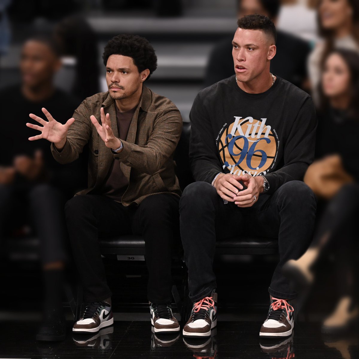 Trevor Noah tweet media