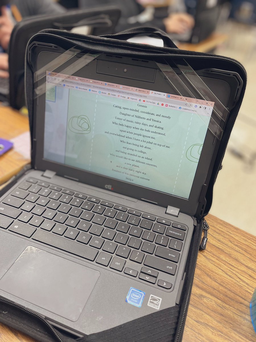 AvidNoms's tweet photo. As our 8th graders begin to prepare for taking the PSAT in AVID we are expanding our vocabularies. After writing we are completing peer reviews to bring some of our words from good to better. #writing #collaborating #criticalthinking #AVIDRocks @MonroePrincipal @PGCPSAdvancedP1 https://t.co/S058tbIYan