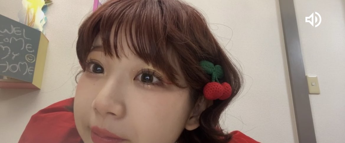 「いい意味で変わらないというか(見た目は「こんな頻繁に変わる人間おるんか」ってレベ」|荒 井 ﾊﾟｲ ｾ ﾝのイラスト