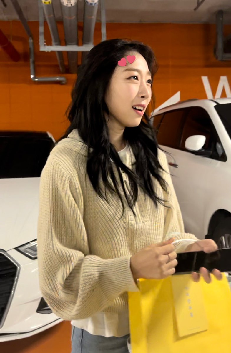 깐복 미모 미쳤어요.....