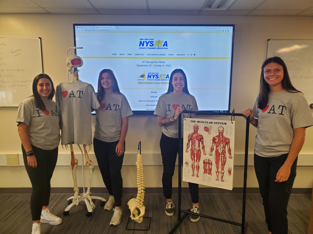 DUAT Students from the MSAT program recognize and celebrate NYSATA AT Recognition Week!  From Left to Right....Tori Wiedemer, Emily Wiktor, Emily Shea, and Kat Meyer.  Great Job ladies!
<a href="/DaemenSportsMed/">Daemen University Sports Medicine</a> 
#ATrecognitionweek
#NFMMC_at
<a href="/GO_NYSATA/">NYSATA</a> 
@Daemen
<a href="/Nfmmc_at/">NFMMC Athletic Training</a>