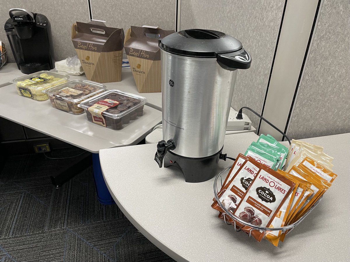 KCShowMeCulture's tweet photo. Thanks a LATTE for all you do! Serve Customer First Week for KC4. 

@TeamPastrano @GarciaBeProud #LifeAtATT #SCFW2022 #GarciaCulture https://t.co/tpinSGLku7