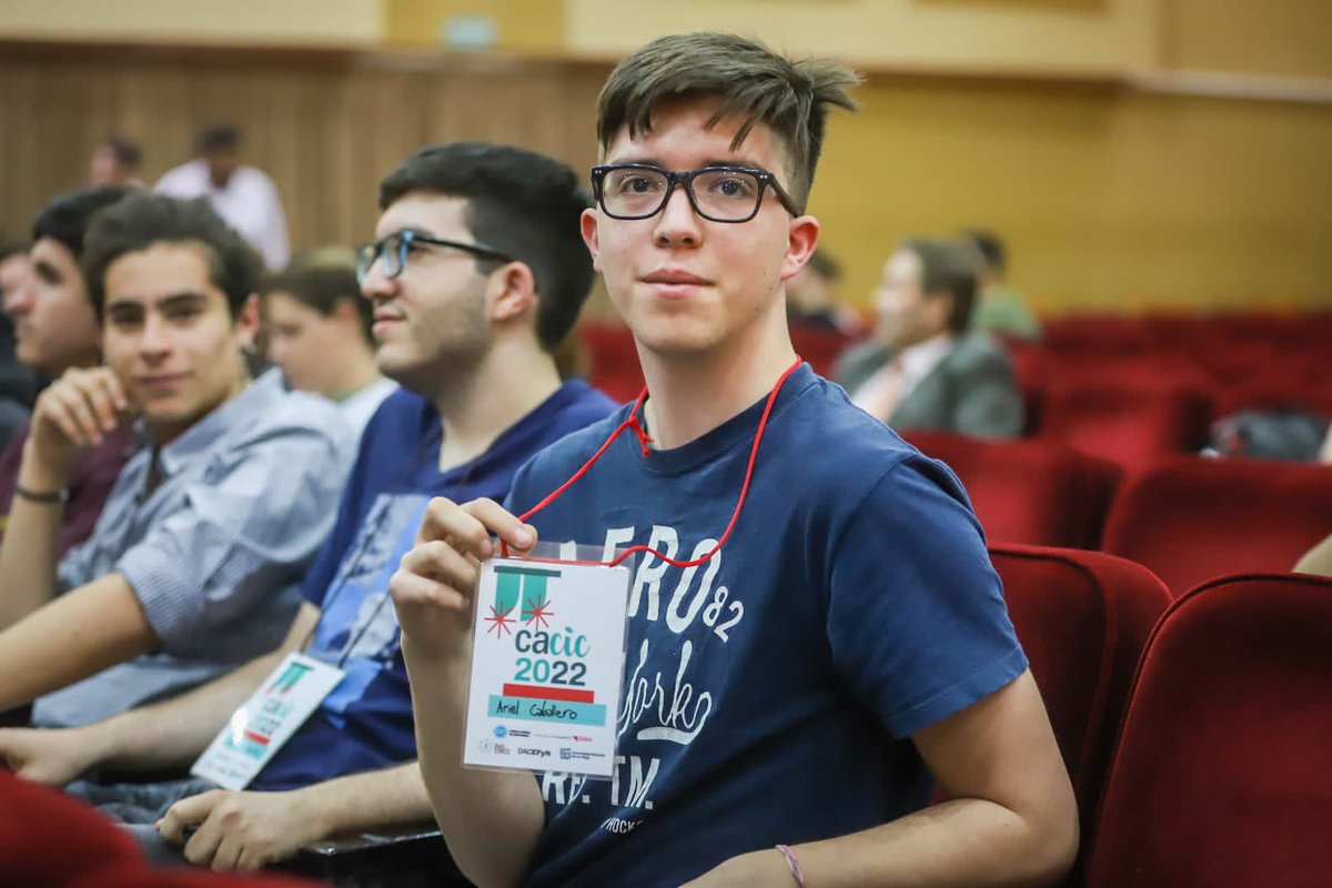 Se realiza por primera vez en nuestra provincia el Congreso Argentino de Ciencias de la Computación, celebramos esta iniciativa que permite a nuestros jóvenes debatir e informarse sobre temas de gran interés por su destacada salida laboral, en el presente y el futuro 👏