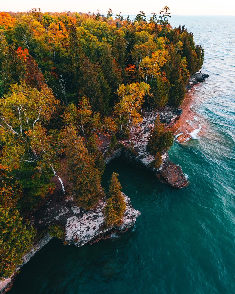 TheSamLi's tweet photo. 🍁Fall in Wisconsin🍁

Since you all loved the first set of fall photos, here are some more! Can’t wait to capture more in the next couple weeks. https://t.co/NRWzLj6hzK