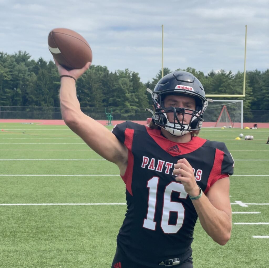 10 Questions with Schuylkill Valley QB Michael Goad, presented by UECU mikedragosports.com/10-questions-w… <a href="/UECUhappy/">Utilities Employees Credit Union</a> <a href="/SVPantherFB/">Schuylkill Valley High School Football</a> <a href="/SV_Panthers/">Schuylkill Valley School District</a> <a href="/SVAthletics/">Sch Valley Athletics</a> <a href="/colbycrills/">Colby Crills</a> @mikeygoad1 <a href="/lspotts13/">Luke Spotts</a> <a href="/TWYSOCKI68/">Theo “Big Sock” Wysocki</a> <a href="/pengleman5/">pengleman5</a> <a href="/mateo_sabier/">Sabier Mateo</a> <a href="/DominicGiuffre6/">Dominic Giuffre</a> <a href="/HohenadelCooper/">Cooper Hohenadel</a>  #mikedragosports