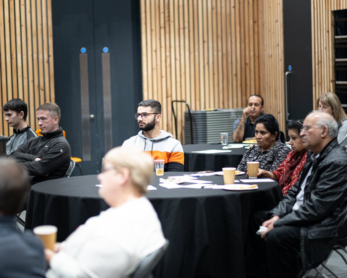 BushraAliCIC's tweet photo. It was an honour hearing from Alan Edward Jones, founder of the Village Bakery last week during our Integrating Communities and Celebrating Local Success session. 📸 Adam at @iamaccreative
#selfconfidence #leaderinme #buildselfesteem #buildselfconfidence #localbusiness https://t.co/DLLDCVQoIl