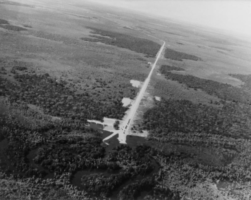 RutaTranschaco's tweet photo. Hace 61 años un día como hoy, 5 de octubre “Día del camino”, pobladores del chaco vieron su sueño hecho realidad, fue inaugurado el tramo de la Ruta 9 – Transchaco.
@AgendaCAF @el_BID @mopcparaguay https://t.co/PhcTG8GuFK