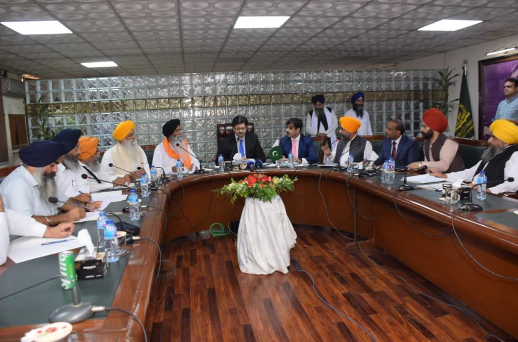 rsrobin1's tweet photo. Interestingly, #SGPC who once strongly protested on the formation of PSGPC, today staged stage with #PSGPC and decided to jointly organize the centenary of Saka Sri Panja Sahib with support of each other.
This is a positive development. https://t.co/swVqwGhWs9