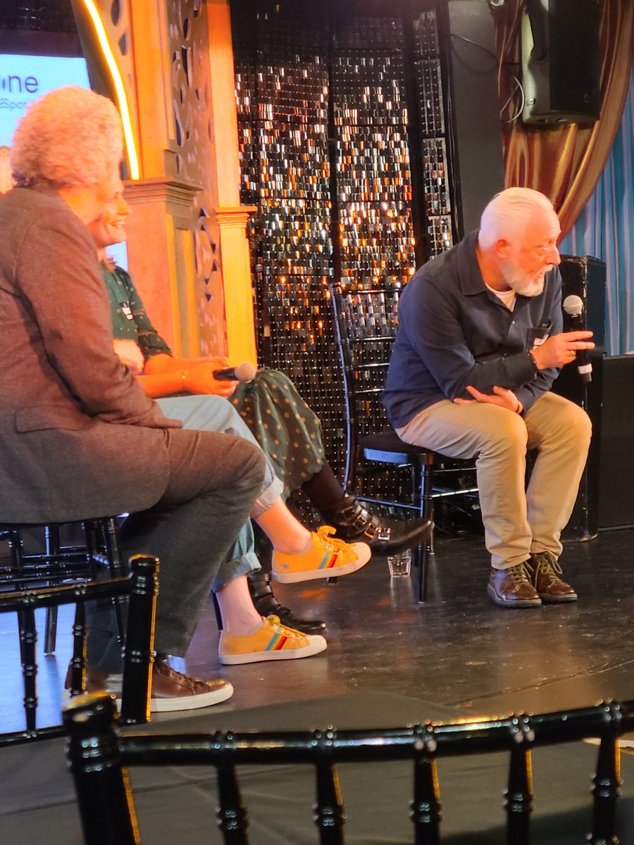 suswatibasu's tweet photo. .@mediavoicespod @Flipping_Pages finally on! With a panel of award-winning publisher #podcasts at the @pubpodawards with Janine Ratcliffe, Theodora Louloudis, Gary Sharpen. #podcast https://t.co/jFplx3G41G