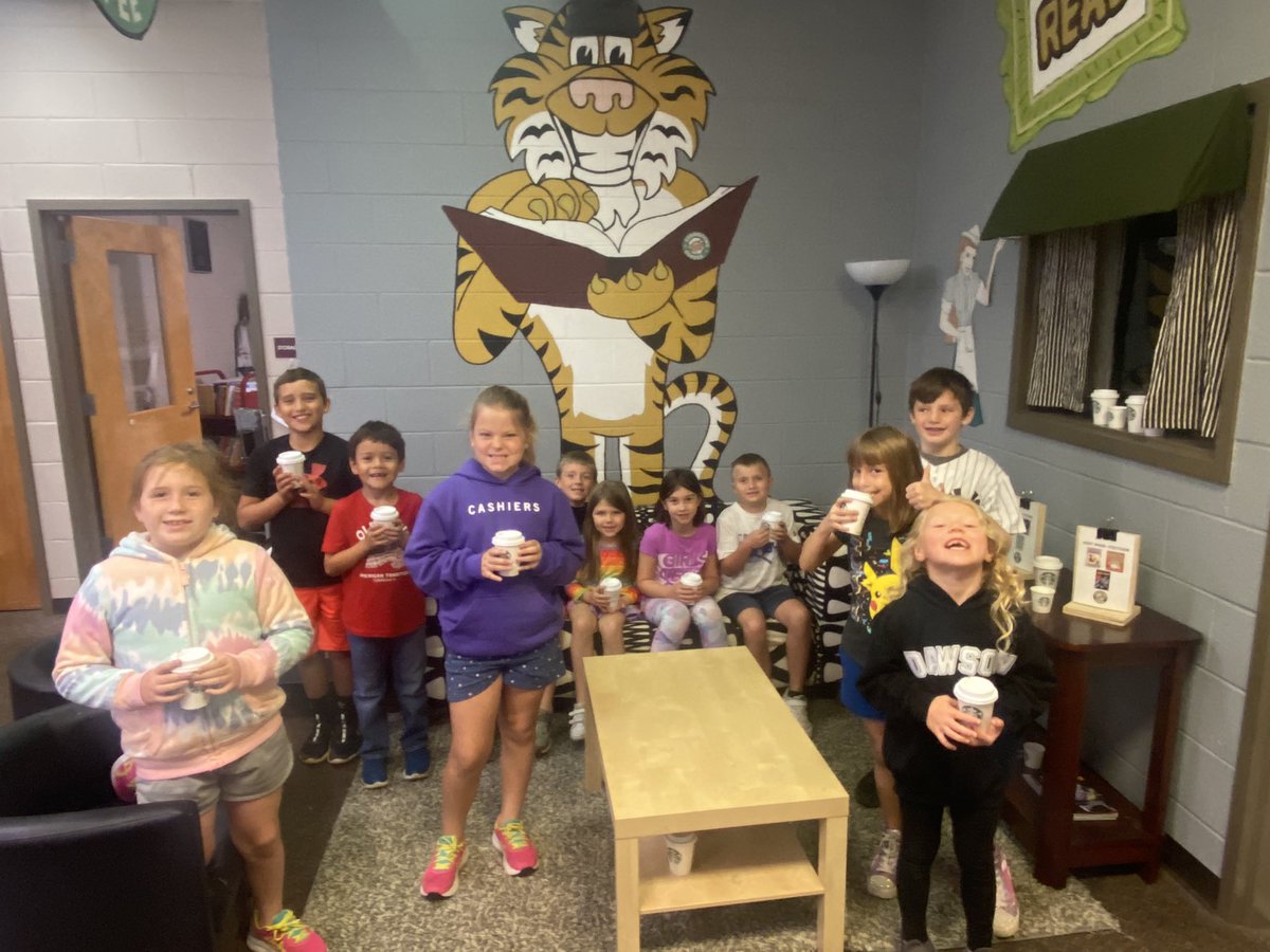 Robinson1Dawson's tweet photo. Our RES students are ecstatic to have earned their “StarBOOKS” hot chocolate this month for completing their reading logs! Ways to go students! #ReadingEqualsSuccess https://t.co/1e5jMCp6XK
