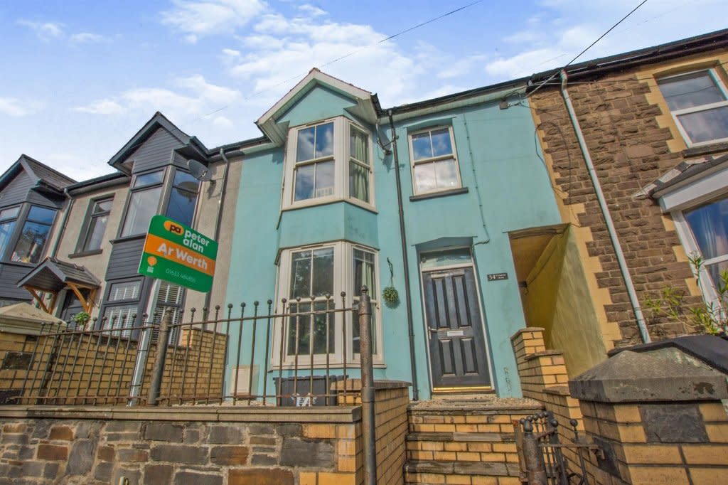 Peter Alan on Twitter "Cwmavon Road, Blaenavon, Pontypool Are you