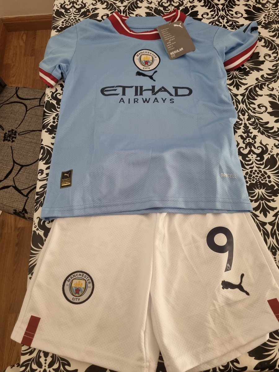 idem9's tweet photo. Pedido recibido @FutStore21_ perfecto y rápido! Gracias https://t.co/6BG2Wdxz9N