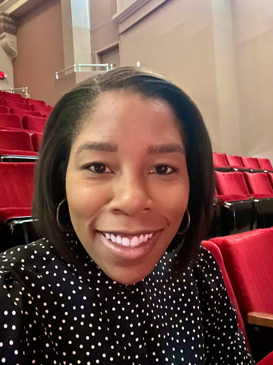 terridosborne's tweet photo. Excited to attend my first @TEDTalks! Ran into some awesome leaders from across Houston. Of course, the theme is โThe Principal Mattersโ! Canโt wait to be a speaker in the near future #ClaimIt #Excelevate #LeadershipMatters https://t.co/XDhLD8zEJ1