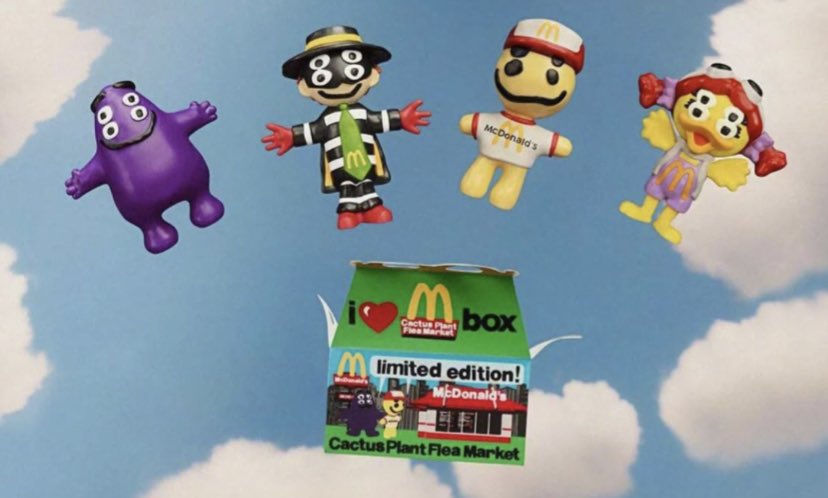 McDonalds now has adult Happy Meals with a toy #McDonalds