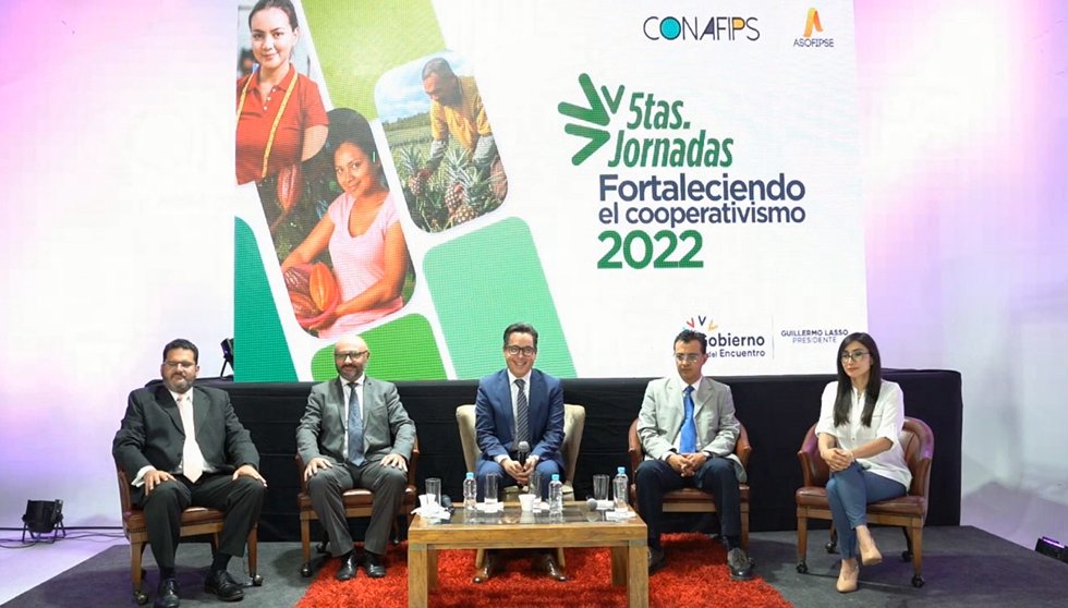 CONAFIPS's tweet photo. 🔴#ENVIVO| Iniciamos las 5tas Jornadas Fortaleciendo el Cooperativismo 2022. Sigue la transmisión del evento en: https://t.co/sb7jkDDwhP https://t.co/LCZQPCTu6Y