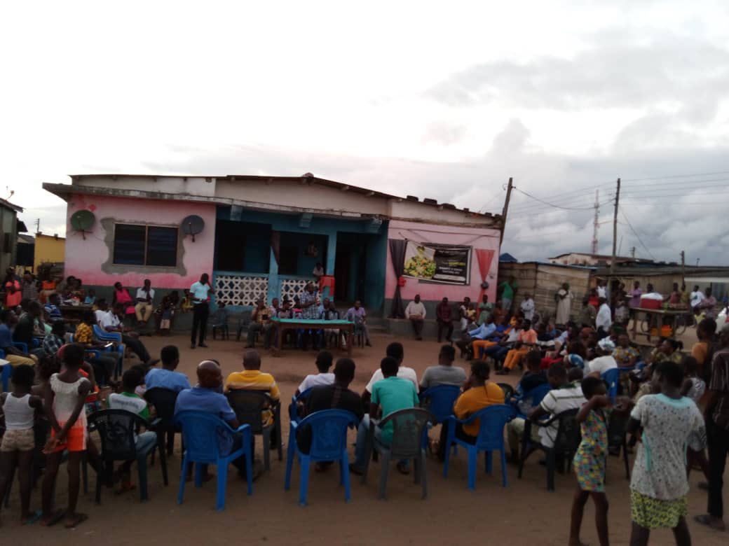 SeSea1234's tweet photo. TIME WITH THE PEOPLE
It was an engaging session with the good people of Komenda at the Night Market.
I took the opportunity to outline the various projects the govt has put in place in the Municipality since I assumed office and took their plights into...
#KEEAMpuntu https://t.co/mm2808t2iw