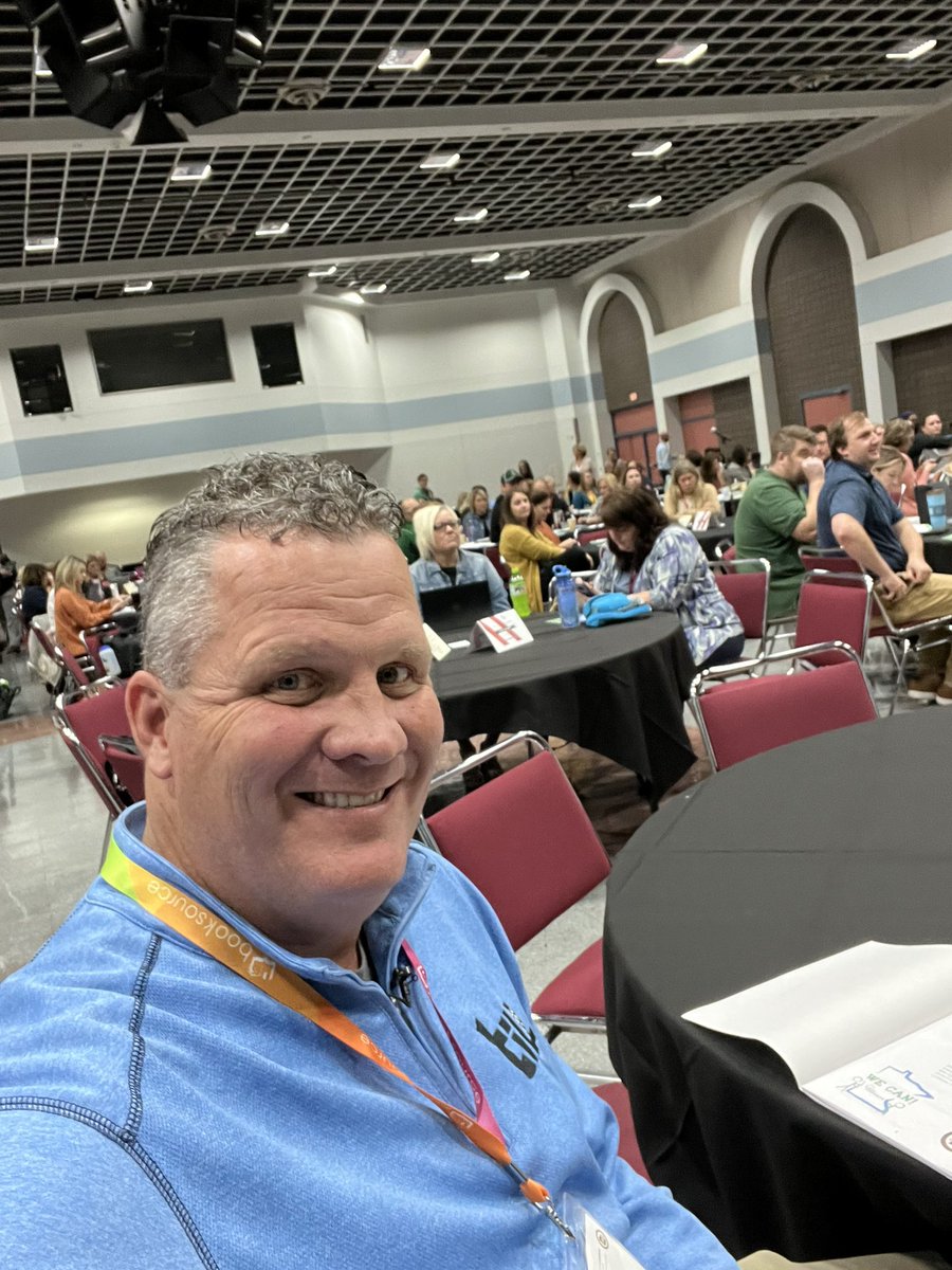 Slater_Curtis_'s tweet photo. We are ready to celebrate each and every person at the @MNCEA Fall Conference! Love the cards on tables that reminds us to show gratitude to each other, You Matter! #MNCEA #TILL360 https://t.co/ktUlNH0OCB
