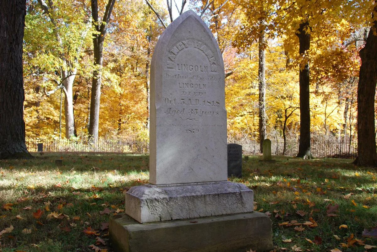 HistoricInd's tweet photo. On this day in 1818, Abraham Lincoln's mother, Nancy Hanks Lincoln, died in present-day Spencer County of milk sickness. She was 34 years old and Abraham was just 9. She is buried near the family farm which is now located in @LincolnBoyhood National Memorial. https://t.co/119ld27Do6
