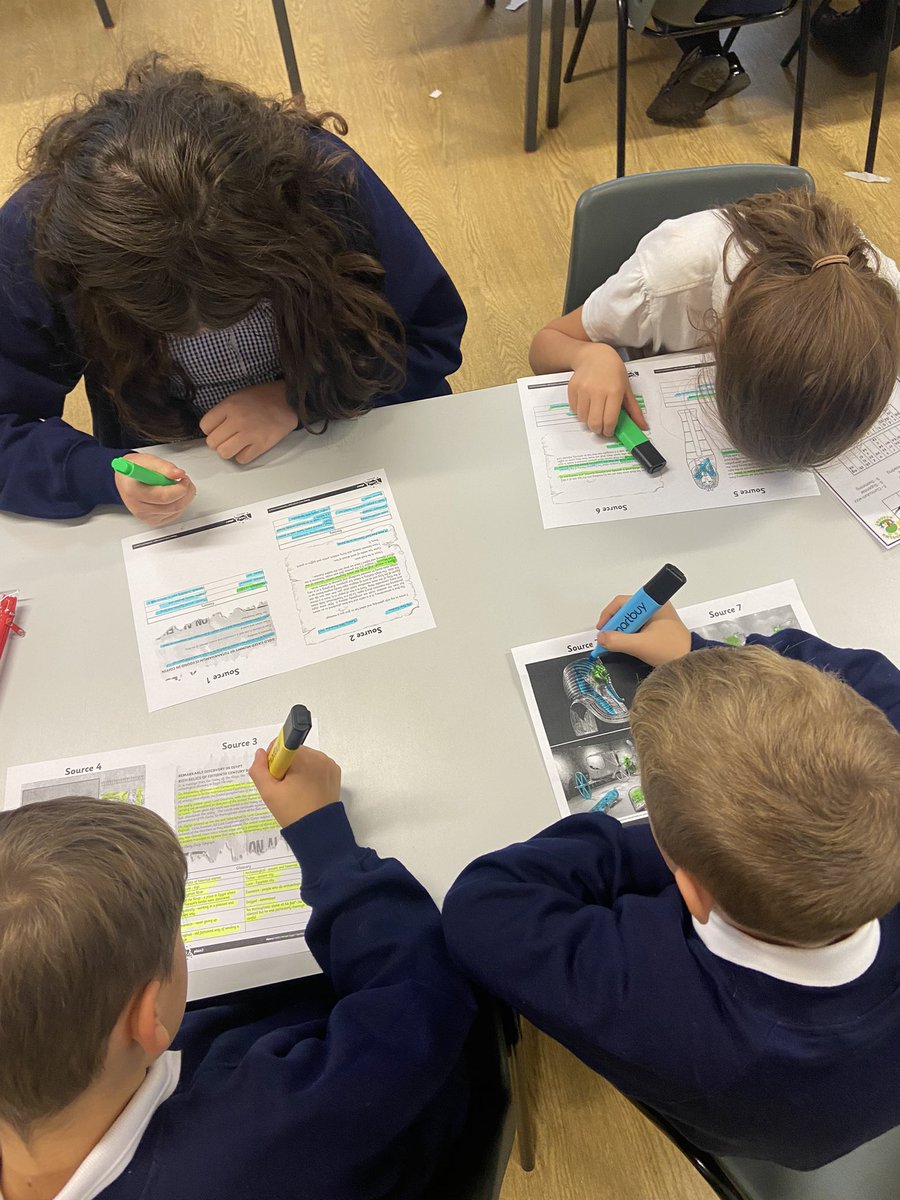 Harts_Y5's tweet photo. This afternoon, Year 5 have been using historical sources to learn about Tutankhamun (The Boy King), and have then created these fantastic fact files to show off their new learning!  #HHAHistory @hartsholmeacad @HarbourLearning https://t.co/Nb4h2gZhv9