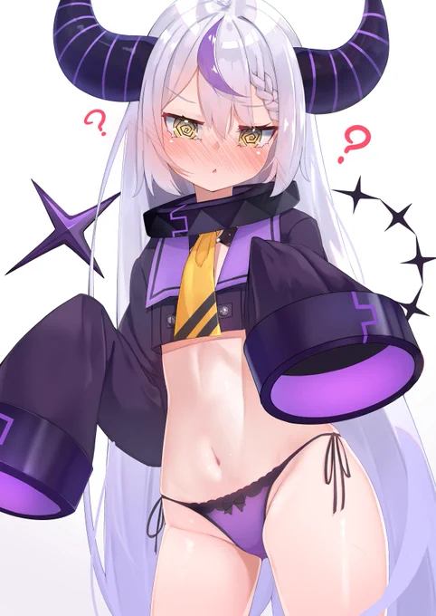 #laplus_artdesu これを真衣装と言い張る勇気(まさかこの絵を描いてる最中に真衣装が来るとは。。。) 