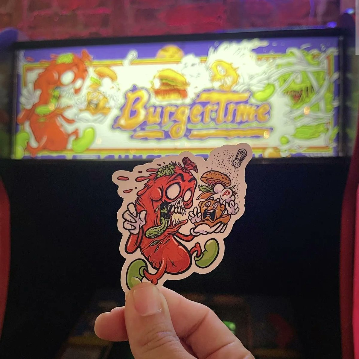 TrashbagGhost's tweet photo. I love Halloween, @NeonRetroArcade and making monster versions of things so this project was a BLAST!🤯🎃👾🕹️ https://t.co/yXzGobwe0B