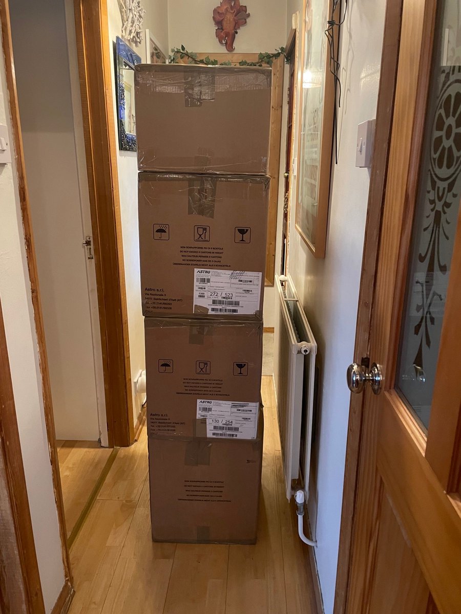 It's that time of year again when the #ProtectionGuruAwards trophies have arrived &amp; <a href="/samsmithftrc/">Samantha Smith</a> finds she's barricaded herself into her flat thanks to a 5ft 4in tower of boxes!  
Roll on Friday 7 October when these arrive at the <a href="/HiltonHotels/">Hilton Hotels</a> Waldorf
#awardseason