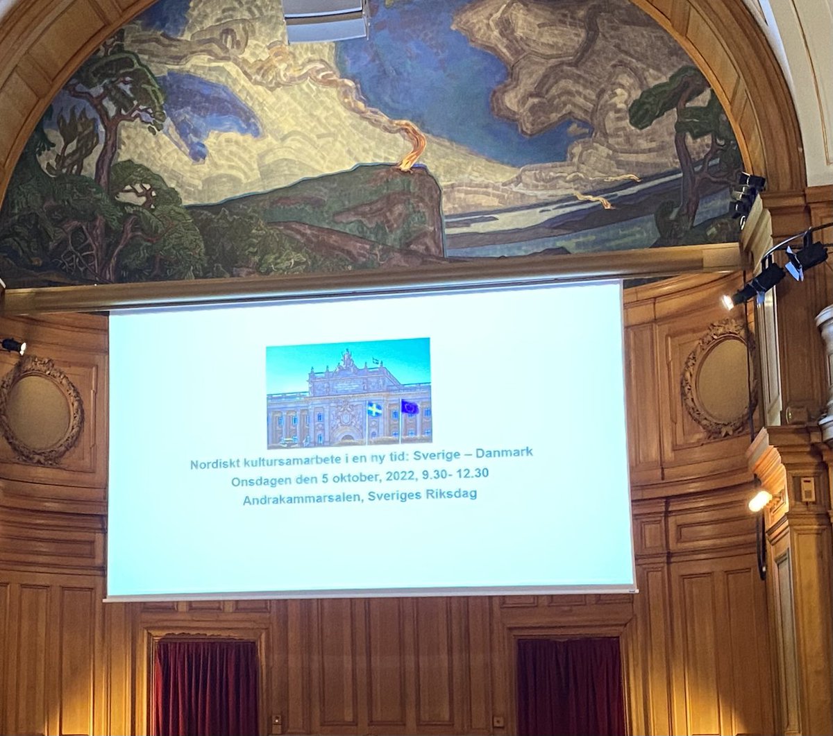 Lawen Redars initiativ till ”Nordiskt kultursamarbete i en ny tid: Sverige -Danmark” ägde rum idag i Sveriges Riksdag. Mycket bra inlägg. Bravo! Hoppas att nästa steg blir ett fokus på hela Norden.