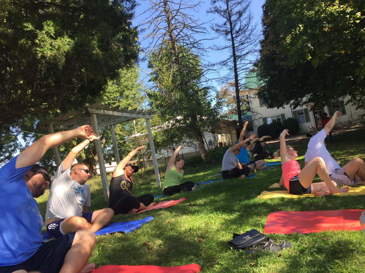 BuySellWithFawn's tweet photo. Space is limited but there are still spots open for FREE GOAT YOGA!! Sign up for this amazing fun filled event on Sun, Oct 16 9:30am @ Harrison Farm in Groveport. Tell your friends!!  Use this link to sign up https://t.co/1iz4Y8EwwA https://t.co/P6Epvyp23Z