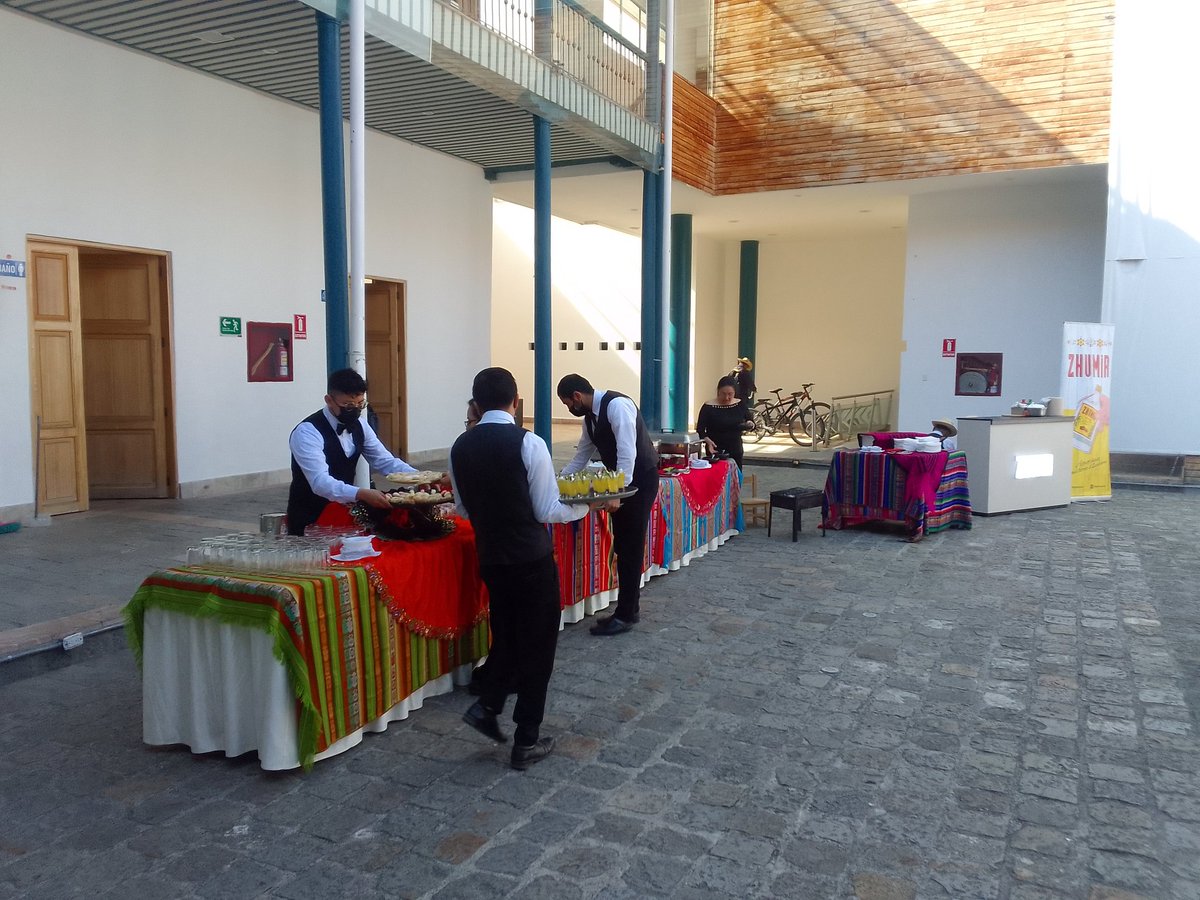 Nuestro tradicional e icónico #ZhumirPechoSuco en el relanzamiento de la campaña #Cuencaestutrip, de la Fundación Turismo para Cuenca. <a href="/cokileon/">Coki Leon</a>