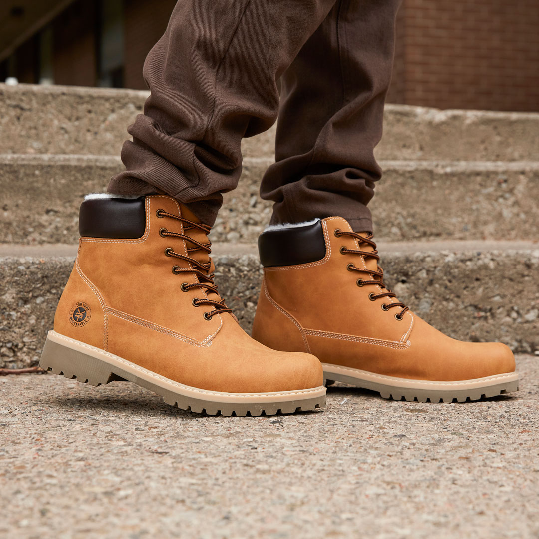 AmnesiaShop's tweet photo. Nouvelles Bottes Zoo York!🌬️ ❄️  
#vivreamnesia #amnesiashop #bottes #botteszooyork https://t.co/OrYnJSwBB0