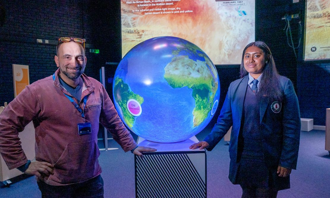 STEMHubNI's tweet photo. 🌎Armagh Observatory and Planetarium🌎 unveils innovative intern display - Read the full story via the below link. #space #students #internship #nuffieldsummer @StPatsCollege Well done DANIELLA👏🙌 @NuffieldFound #research @STEMLearningUK
https://t.co/nCvuSEvglR https://t.co/4sv3PxGgJt