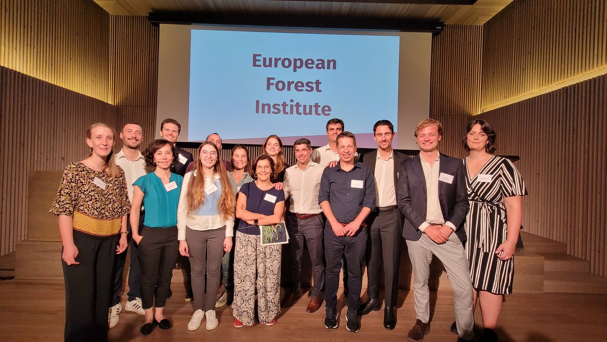 europeanforest's tweet photo. A big thank you to all our presenters and panellists at this afternoon's Young Scientists session for the fantastic discussions! https://t.co/llPqZ2kj6l