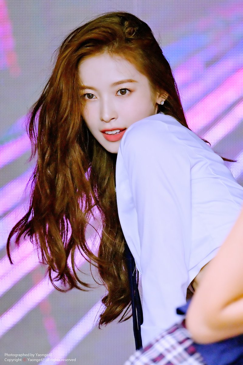 yaonge41's tweet photo. 221003 오마이걸 아린 #오마이걸 #OHMYGIRL #ARIN @WM_OHMYGIRL https://t.co/kwYNQwCCLJ