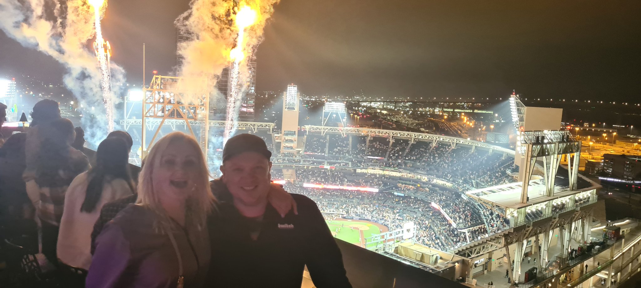 Splucy On Twitter Had A Cool Free View Of The Baseball Game Last splucy-on-twitter-had-a-cool-free-view-of-the-baseball-game-last