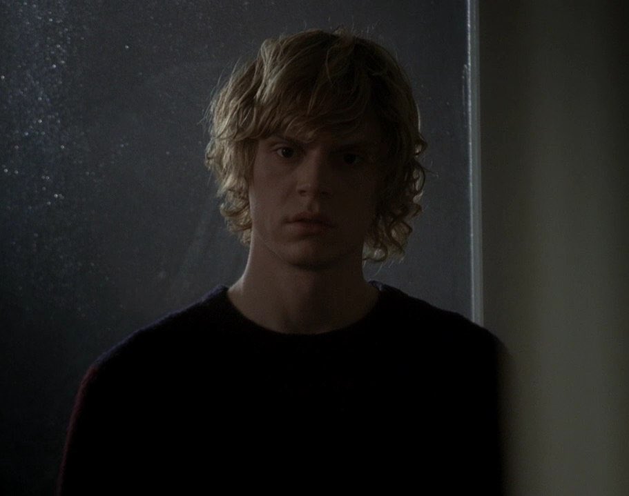 evansfiles's tweet photo. american horror story turns 11 today! thanks for giving us the evan character that started it all 🖤 https://t.co/OBlr79mUNK