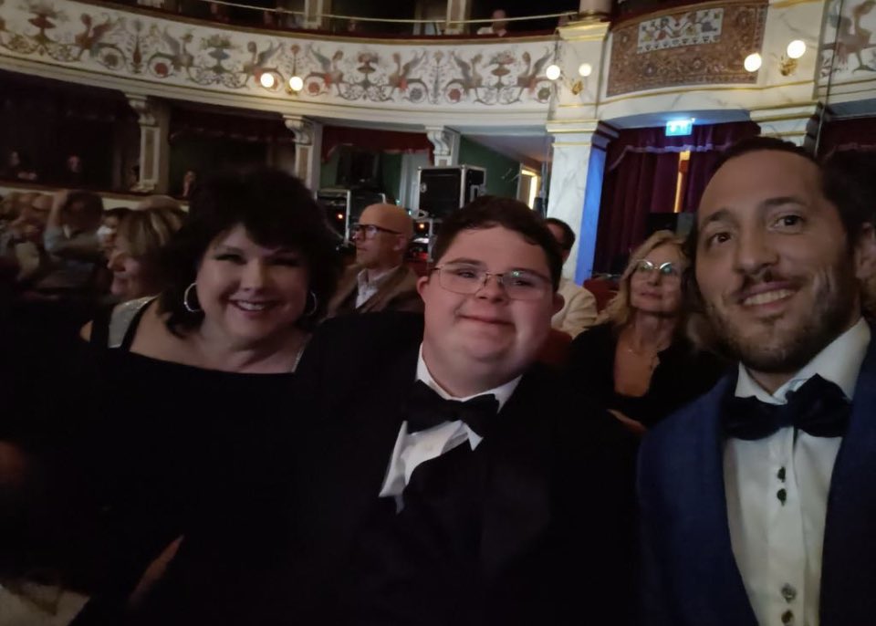 Armand Sarlangue tweet media